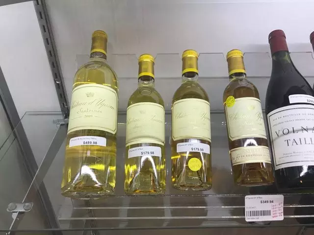 The Wine Club