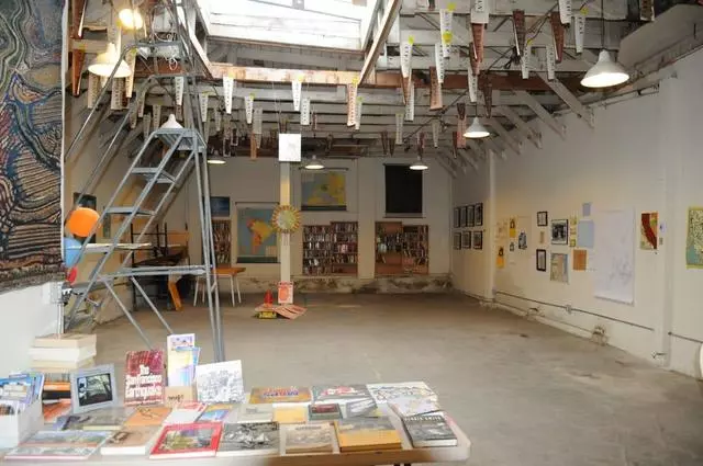 Alley Cat Books