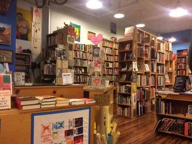 Alley Cat Books