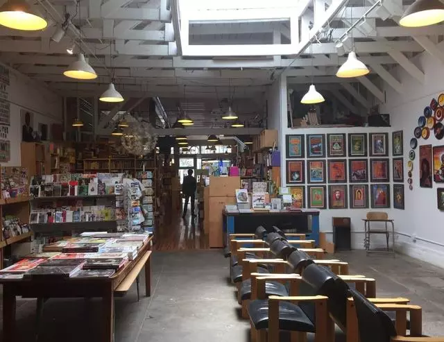 Alley Cat Books