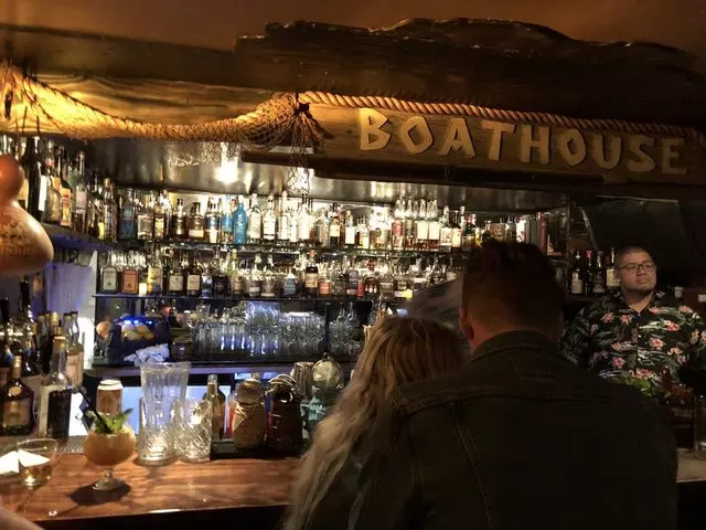 Smuggler’s Cove