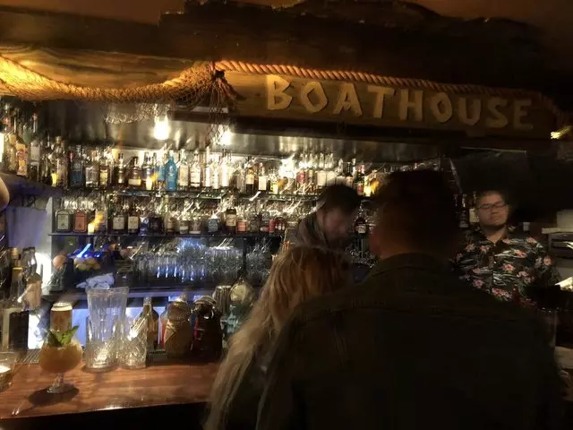 Smuggler’s Cove