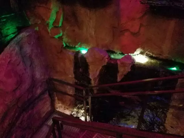 Smuggler’s Cove
