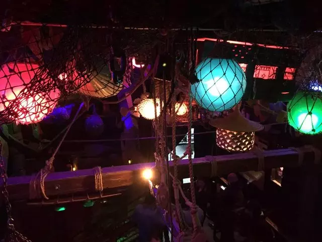 Smuggler’s Cove