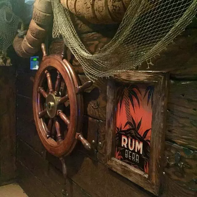 Smuggler’s Cove