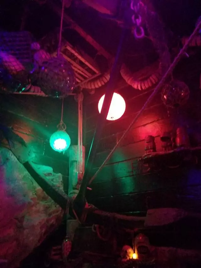 Smuggler’s Cove