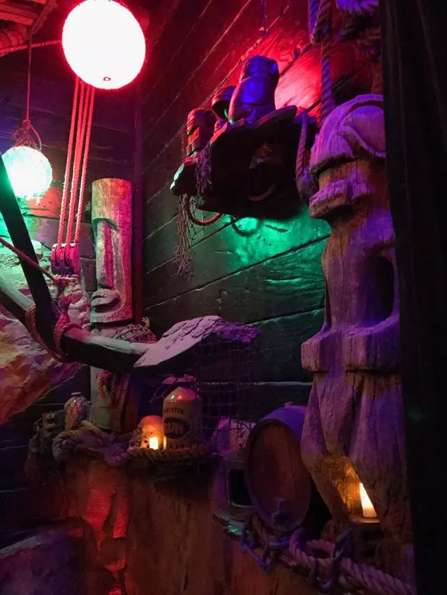 Smuggler’s Cove