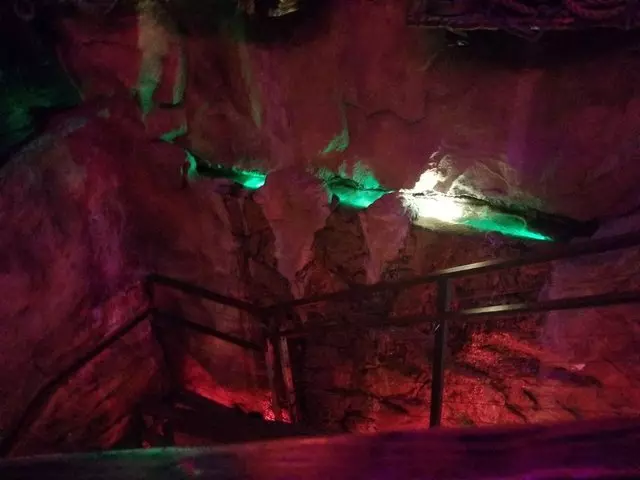 Smuggler’s Cove