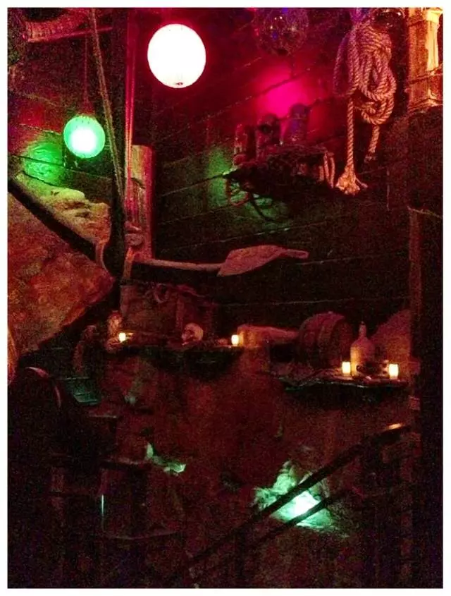 Smuggler’s Cove