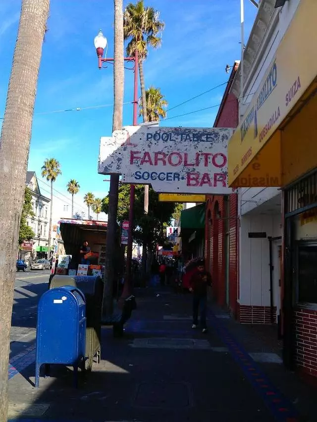 El Farolito