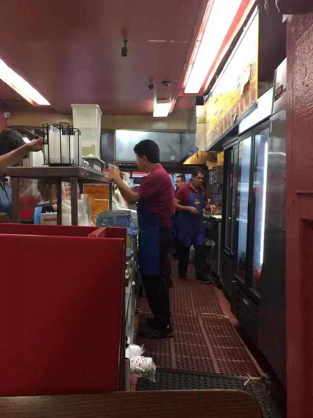 El Farolito