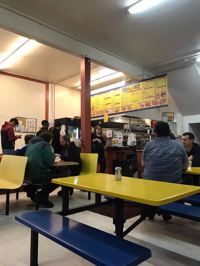 El Farolito
