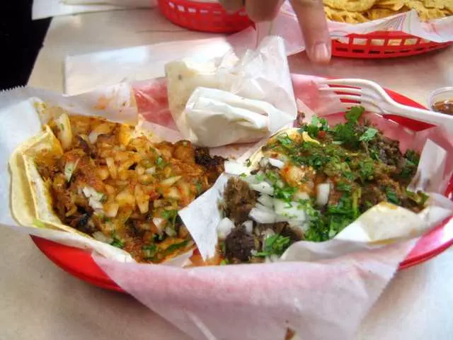 El Farolito