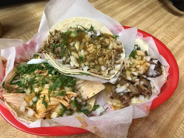 El Farolito