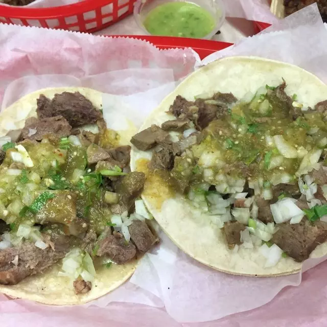 El Farolito