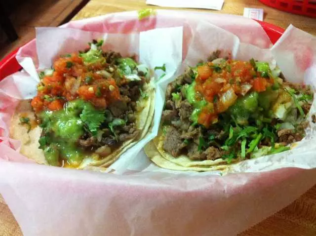 El Farolito