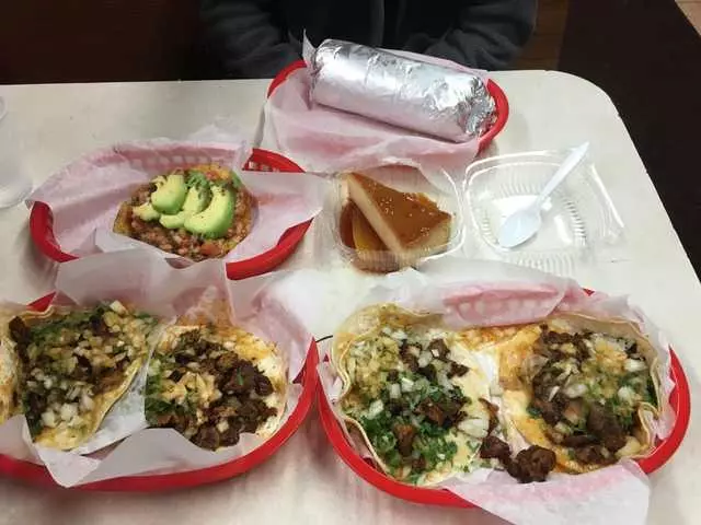 El Farolito