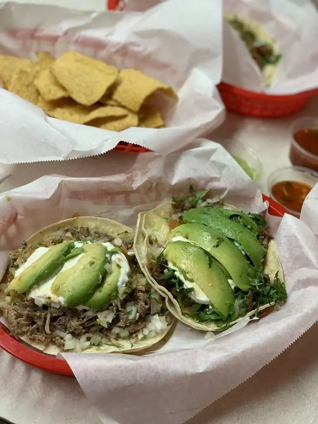 El Farolito