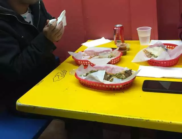 El Farolito