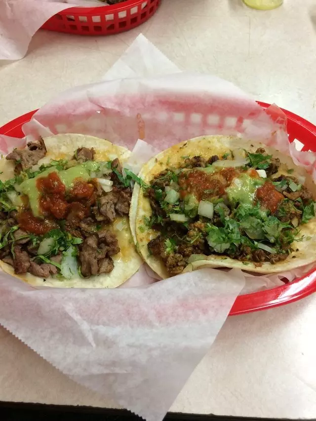 El Farolito