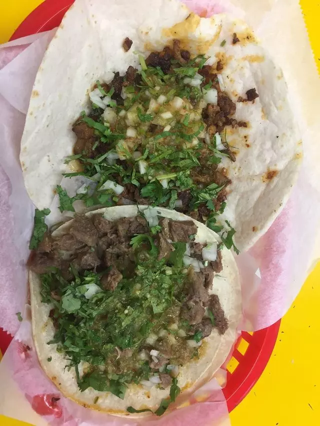 El Farolito