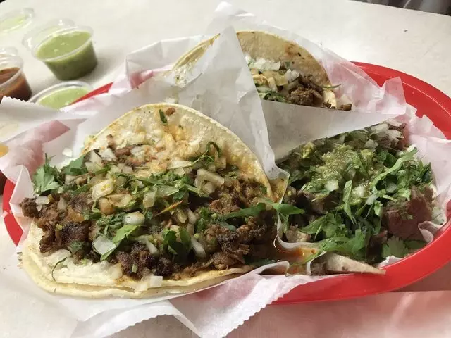 El Farolito