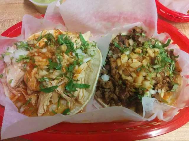 El Farolito