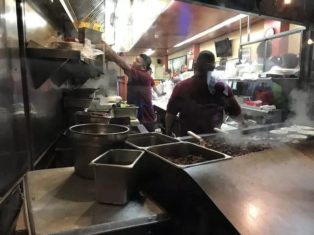 El Farolito