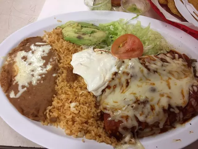 El Farolito