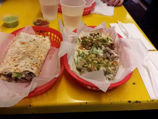El Farolito