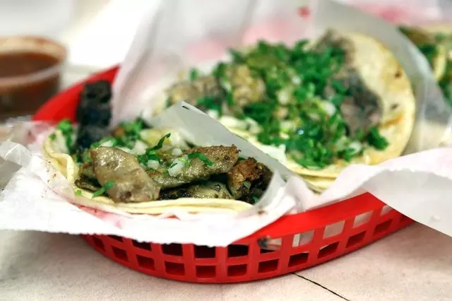 El Farolito