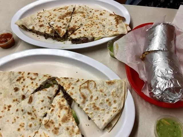 El Farolito