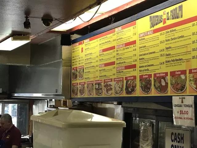 El Farolito