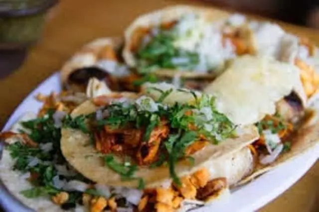 El Farolito