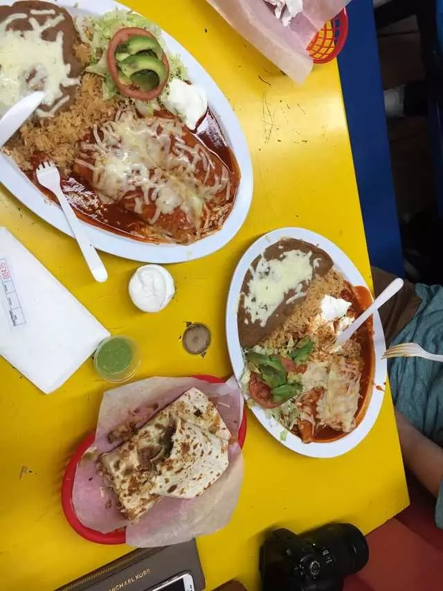 El Farolito