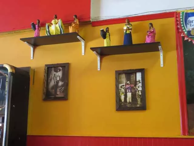 El Farolito