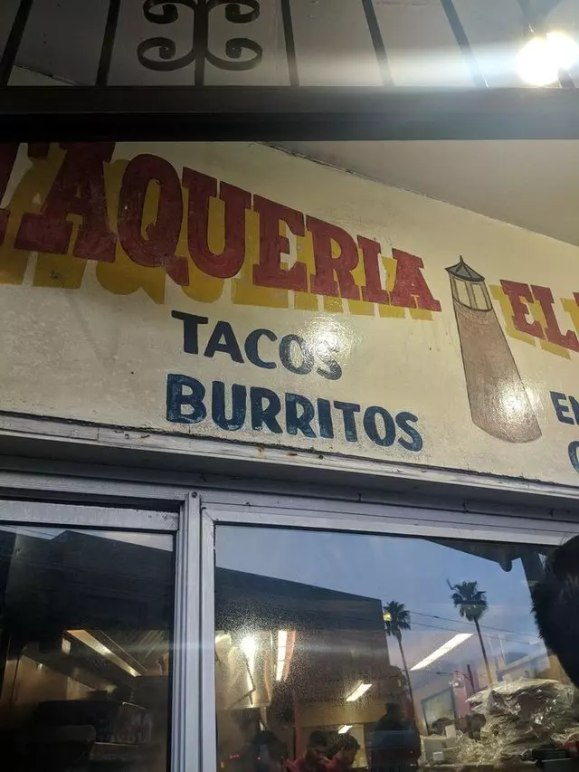 El Farolito