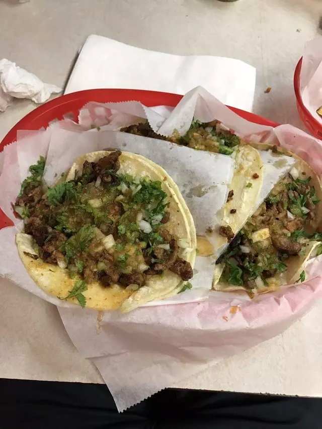 El Farolito