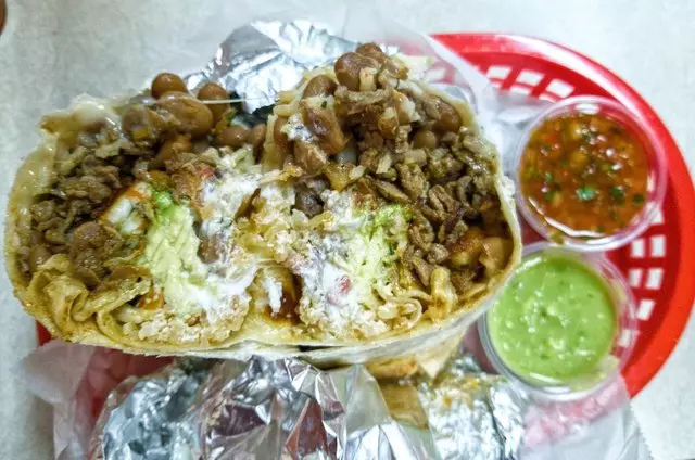 El Farolito