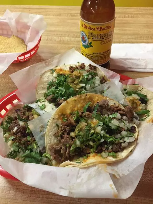 El Farolito