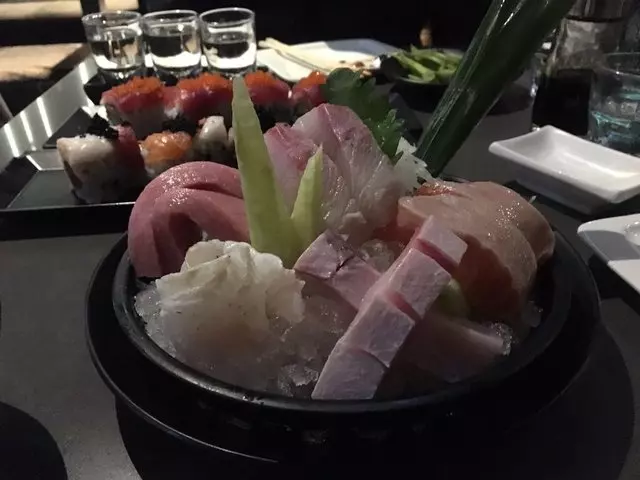 Sakesan Bistro