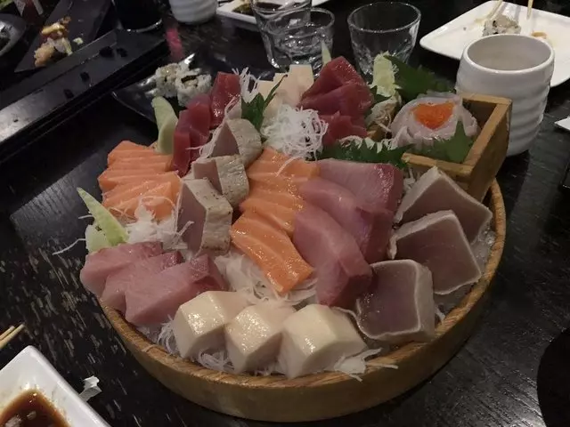 Sakesan Bistro
