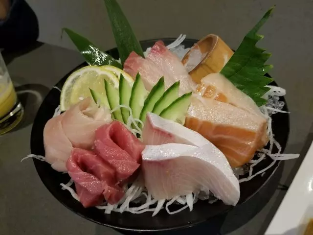 Sakesan Bistro