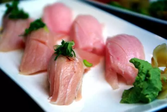 Sakesan Bistro
