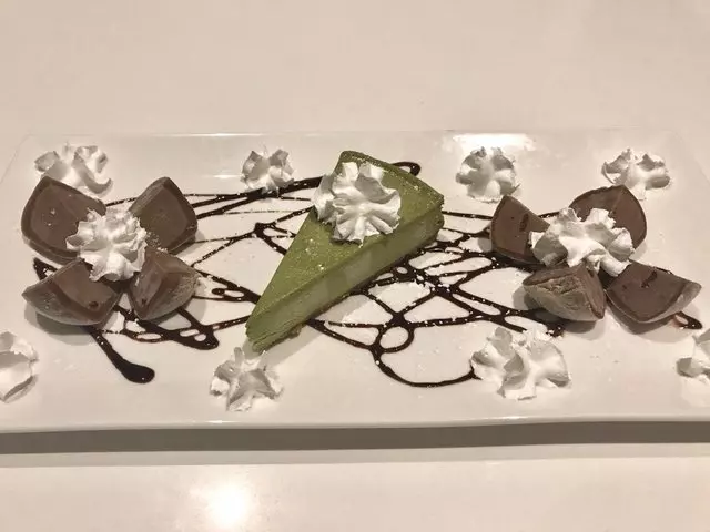 Sakesan Bistro