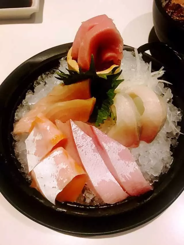 Sakesan Bistro