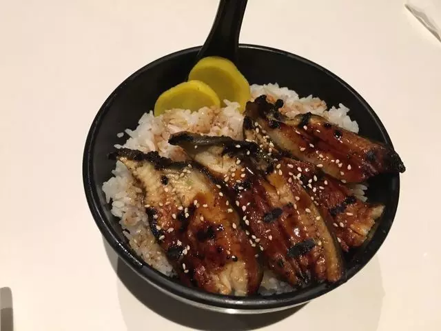 Sakesan Bistro
