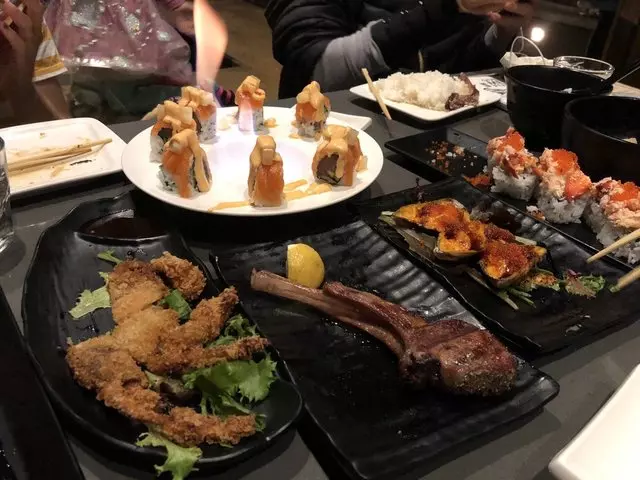 Sakesan Bistro