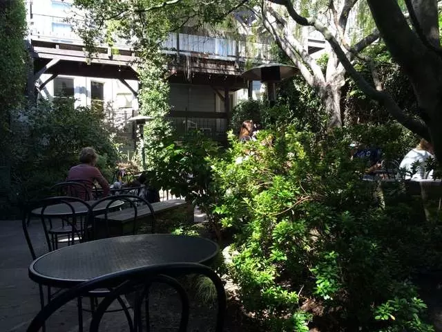 Arlequin Cafe & Food To Go