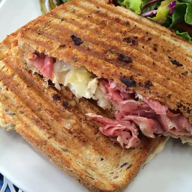 Arlequin Cafe & Food To Go